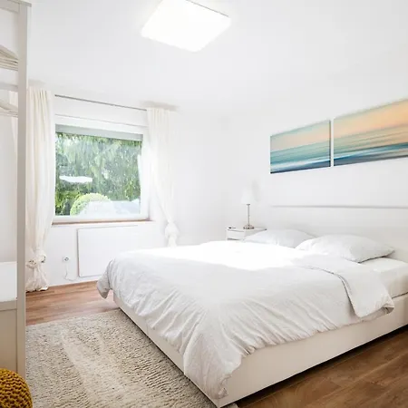 Sonnige Ferienwohnung In Mit Massageliege & Wlan & Parken